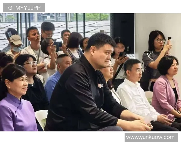 姚明跨界演艺圈成好莱坞明星展现中国体育魅力与文化风采 姚明跨界演艺圈成好莱坞明星展现中国体育魅力与文化风采