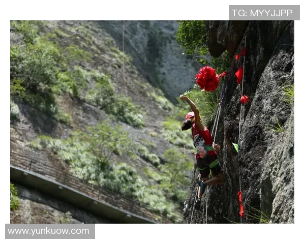 深圳攀岩队与上海攀岩队的比赛经验深度分析与复盘总结 深圳攀岩队与上海攀岩队的比赛经验深度分析与复盘总结